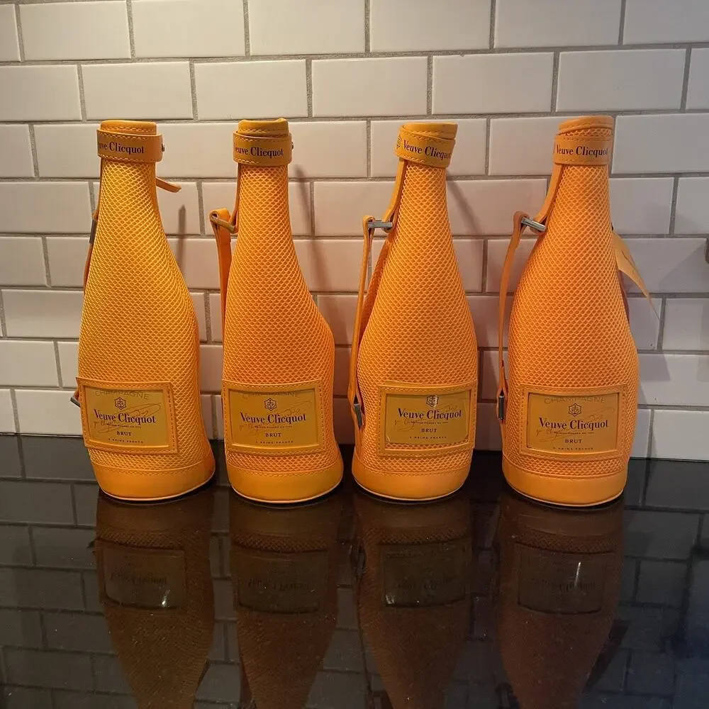 6 Veuve Clicquot Acrylic Plastic Champagne Orange Flutes & 4 Bottle Knit Jackets